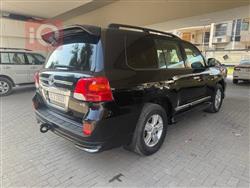 تۆیۆتا لاند کروزەر